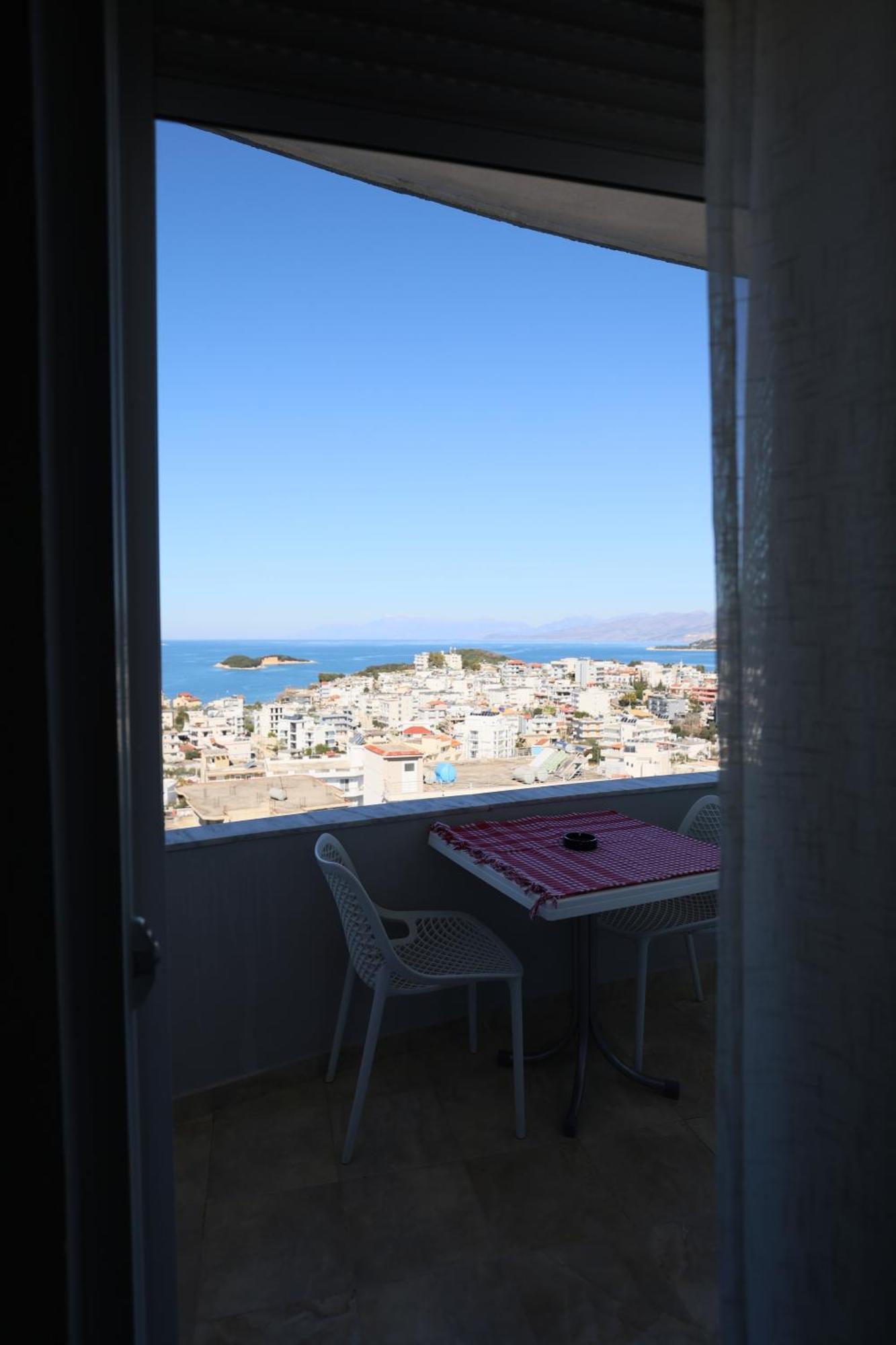 Michelle Apartments Ksamil Exteriör bild